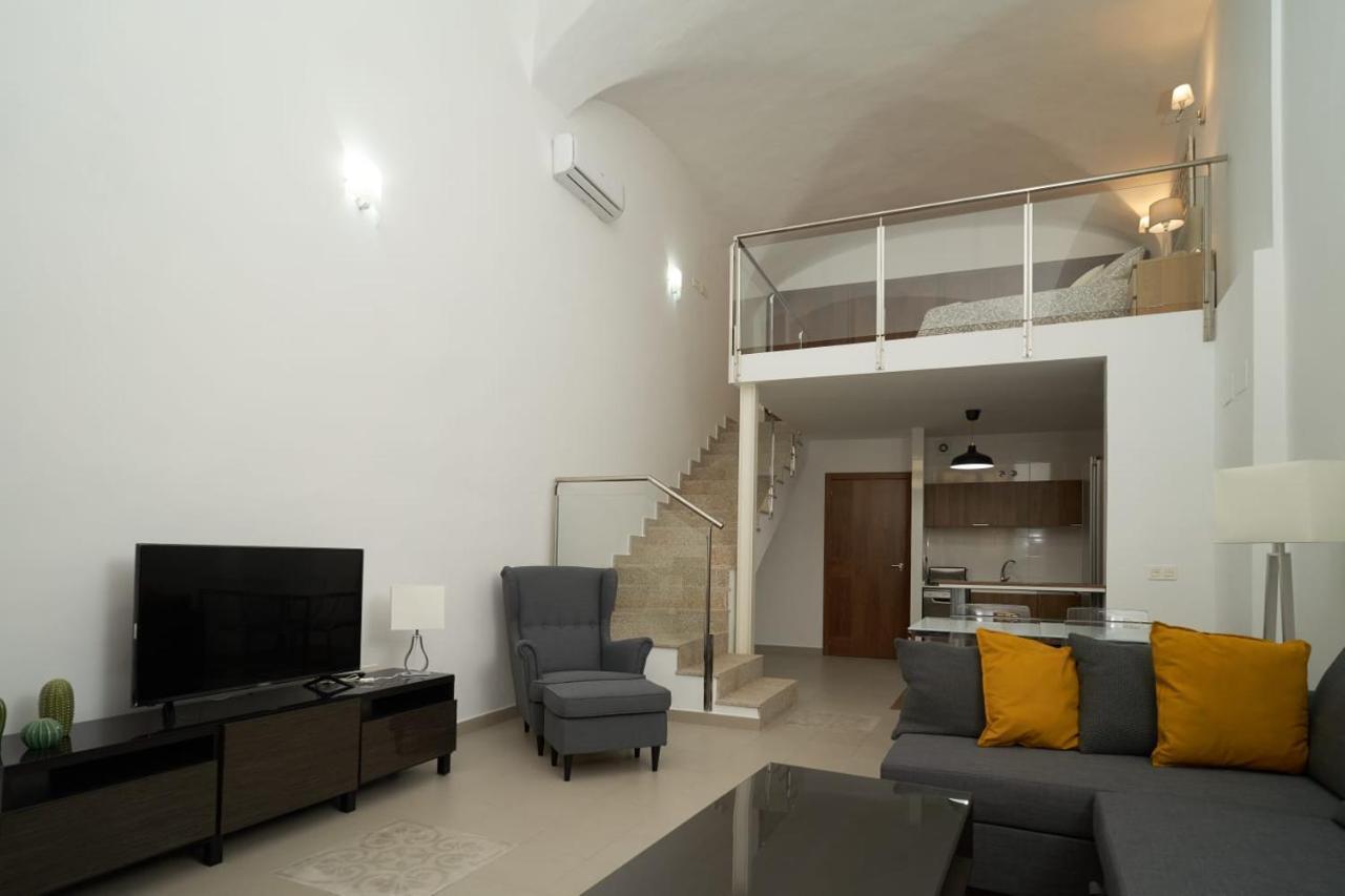 Apartamento Turistico Centro Monumental -- Caceres Luaran gambar